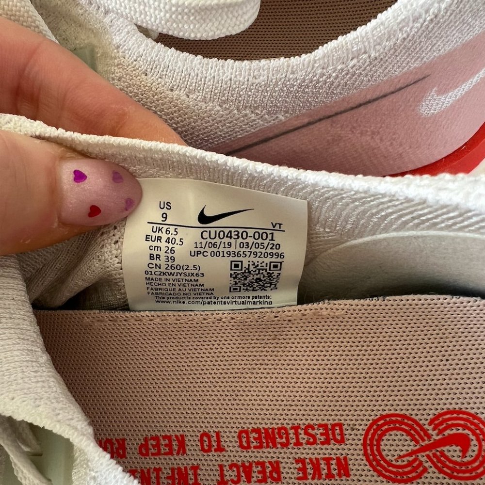 Nike React Infinity Run Flyknit - image 3